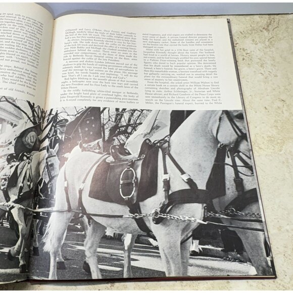 The Torch Is Passed 1963 JFK Associated Press Story Of The Death Of A President - Picture 4 of 12